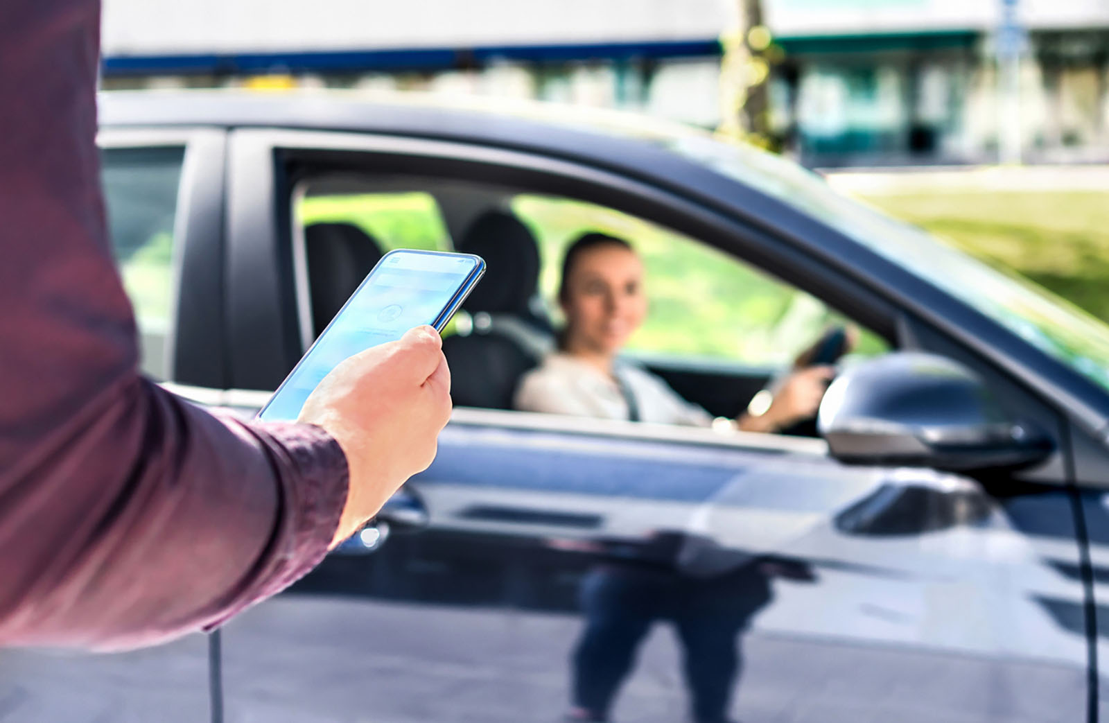 Uber & Lyft Accidents | The Walsh Firm, Ltd.